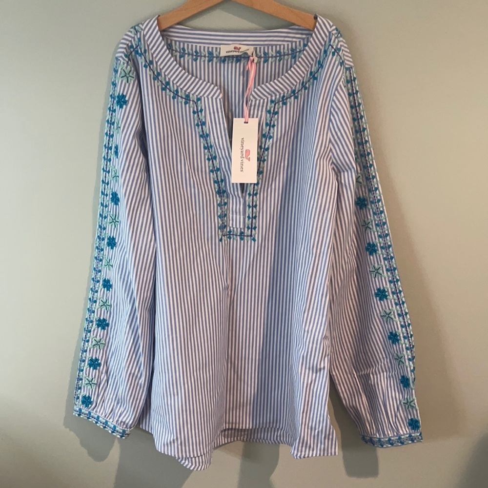 Vineyard Vines shirt with embroidery